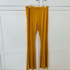 Cleo Apparel Yellow High Waist Flare Leggings Size 2X